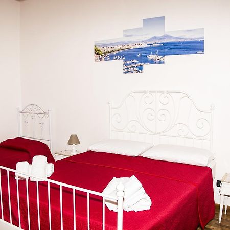 O' Sole E' Napule Bed & Breakfast Napoli Ngoại thất bức ảnh