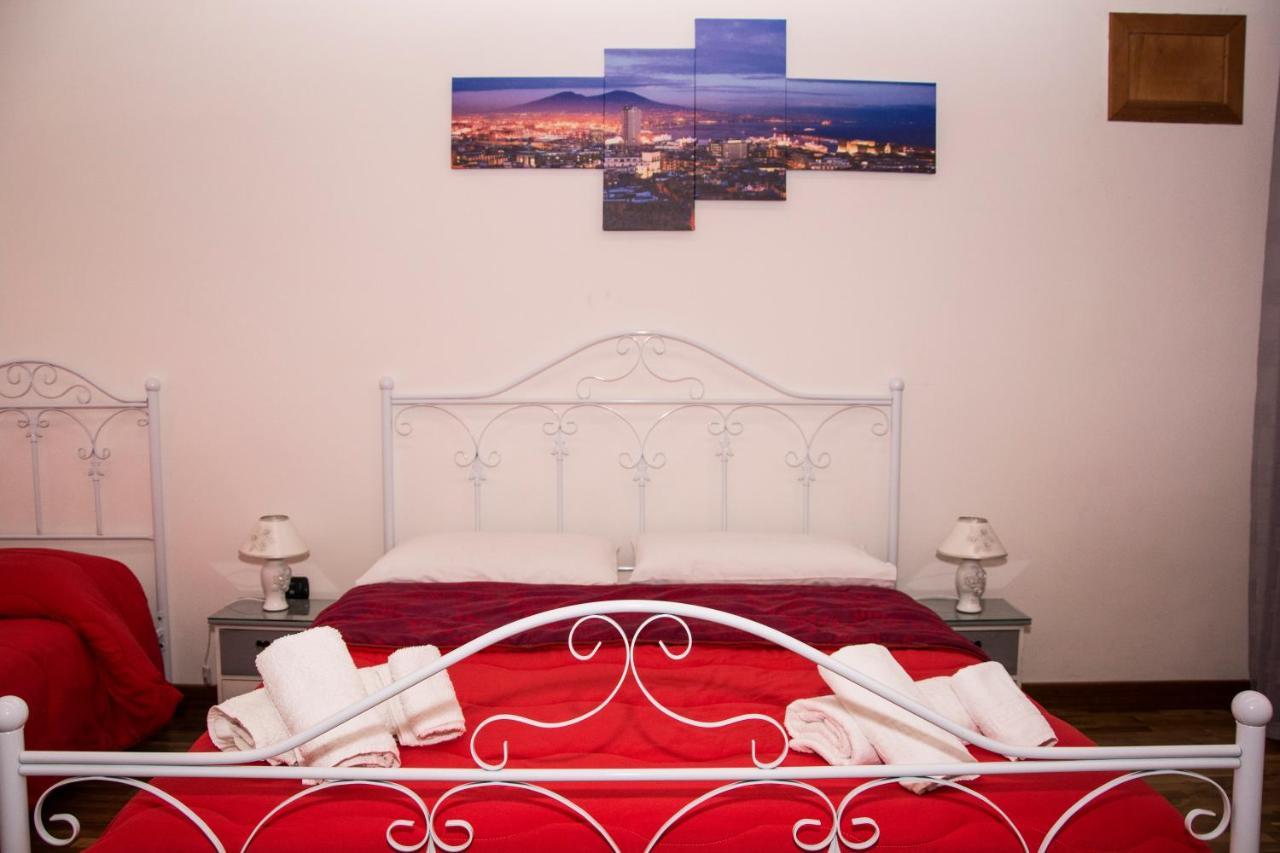 O' Sole E' Napule Bed & Breakfast Napoli Ngoại thất bức ảnh